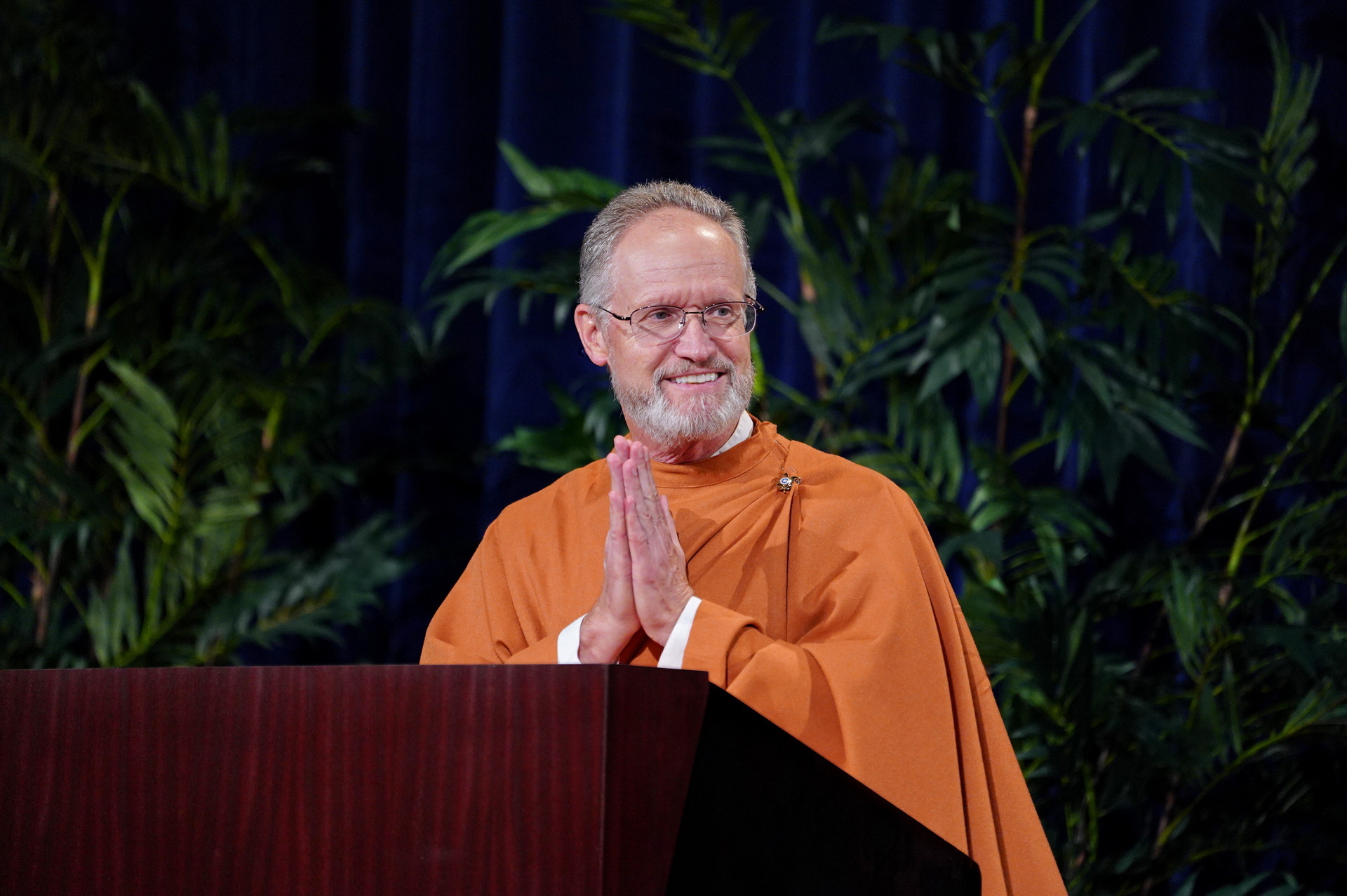 Brother Muktananda reviews the Hong-Sau Technique of Concentration.