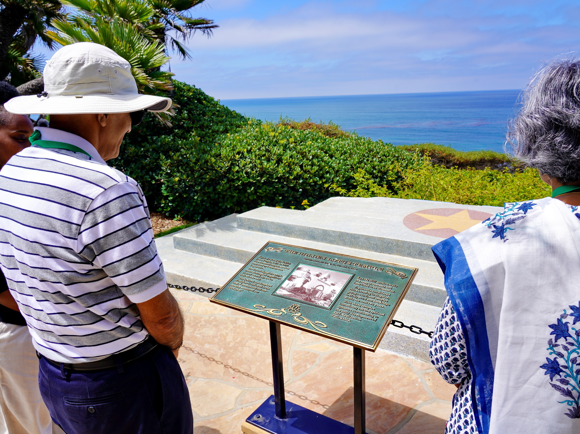 The SRF Encinitas Gardens overlook the Pacific ocean.