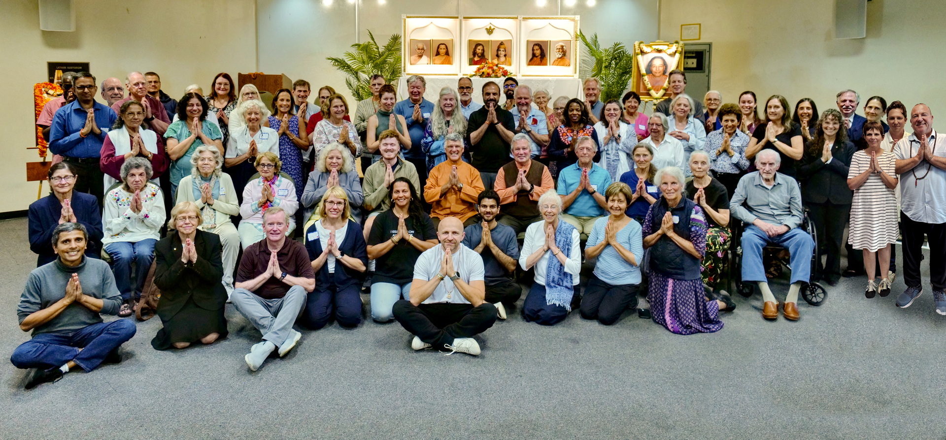 In September, Brother Nakulananda and Brother Asimananda conducted a regional retreat at Front Royal, Virginia.