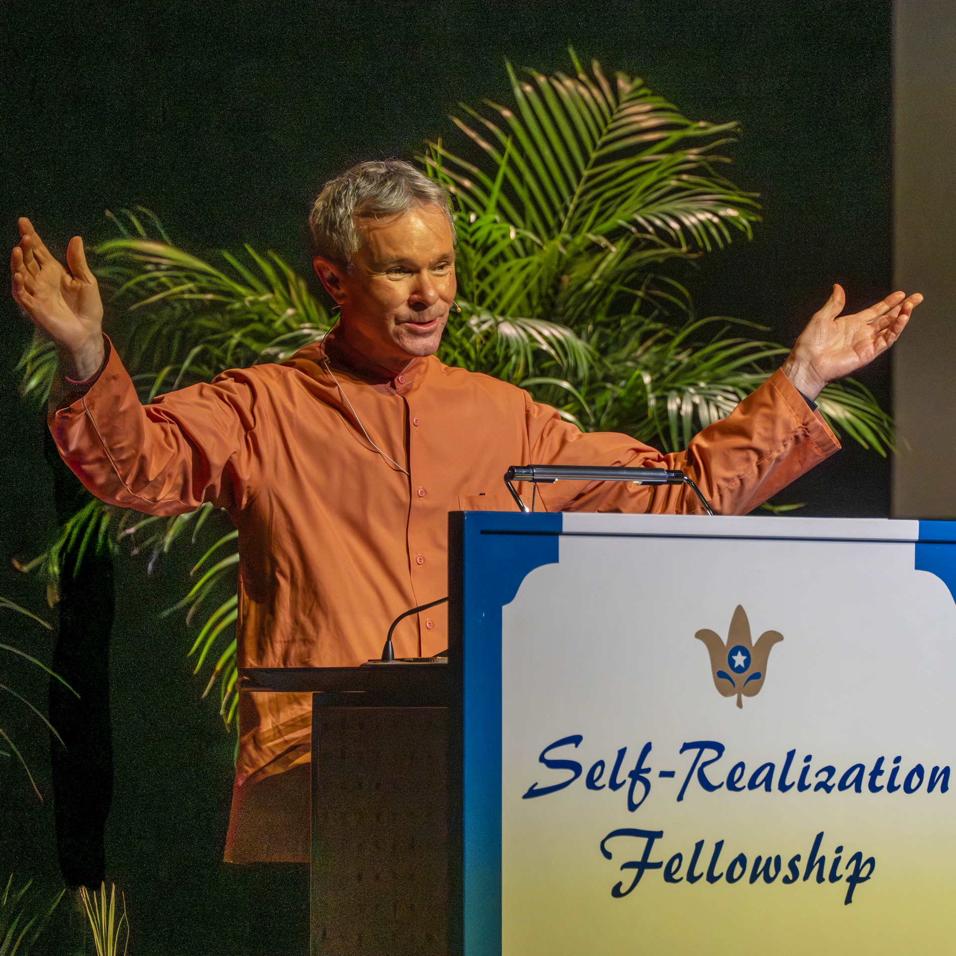 The monks gave classes on Paramahansa Yogananda's how-to-live teachings throughout the weekend. Here, Brother Shantimoy gives instruction on the SRF techniques of yoga meditation.
