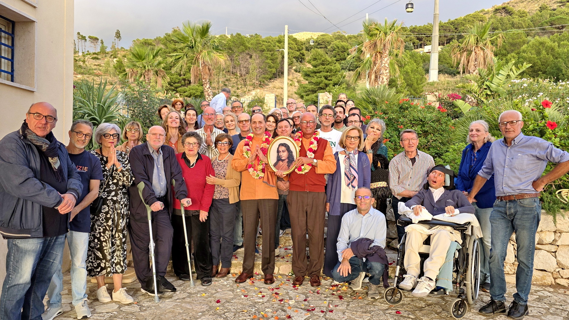 The monks also visited members of the SRF Trapani Meditation Group....