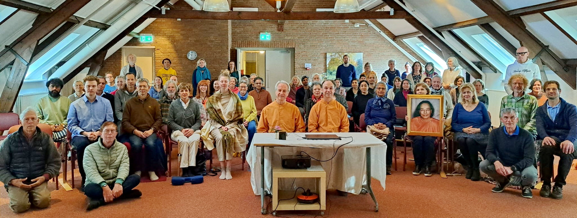 Brothers Nikhilananda and Bhimananda concluded their tour with a weekend program in Huissen, Netherlands.