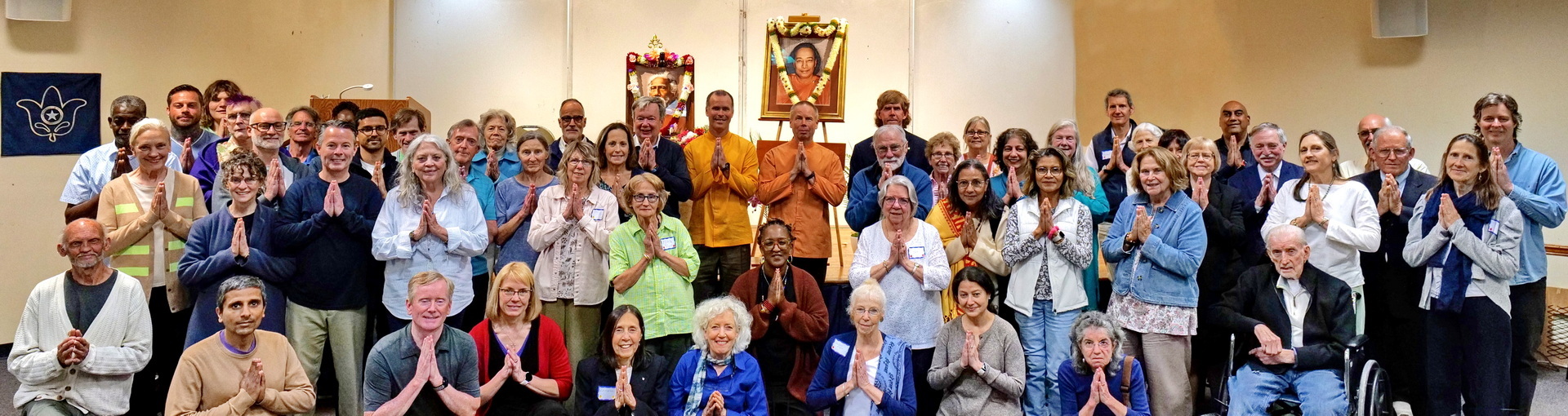 Brother Vidurananda and Brahmachari Preston then led a weekend program for the SRF Greenfield Retreat in Front Royal, Virginia.