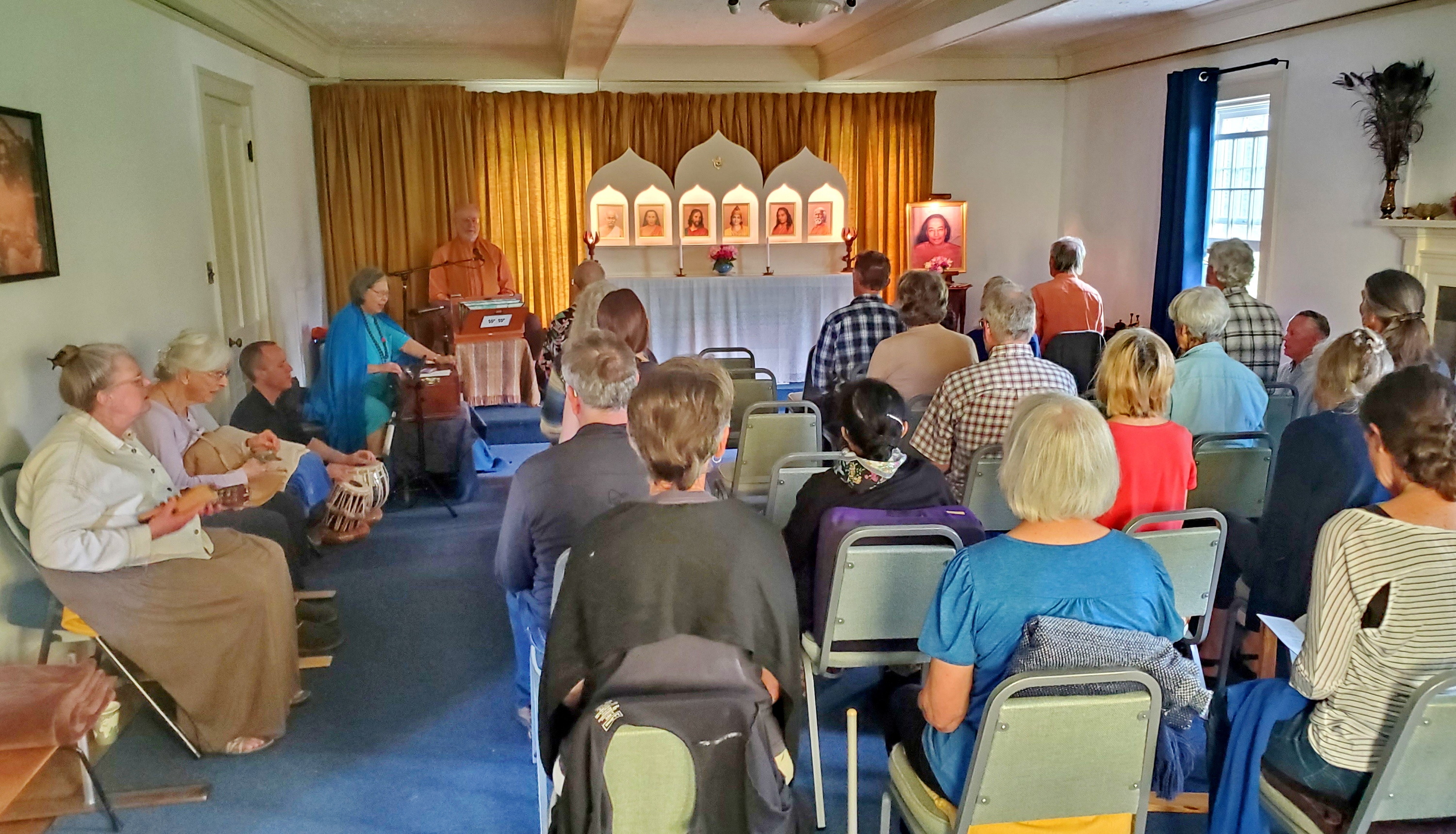 The participants enjoy a meditation with devotional chanting conducted by Brother Kalyanananda.