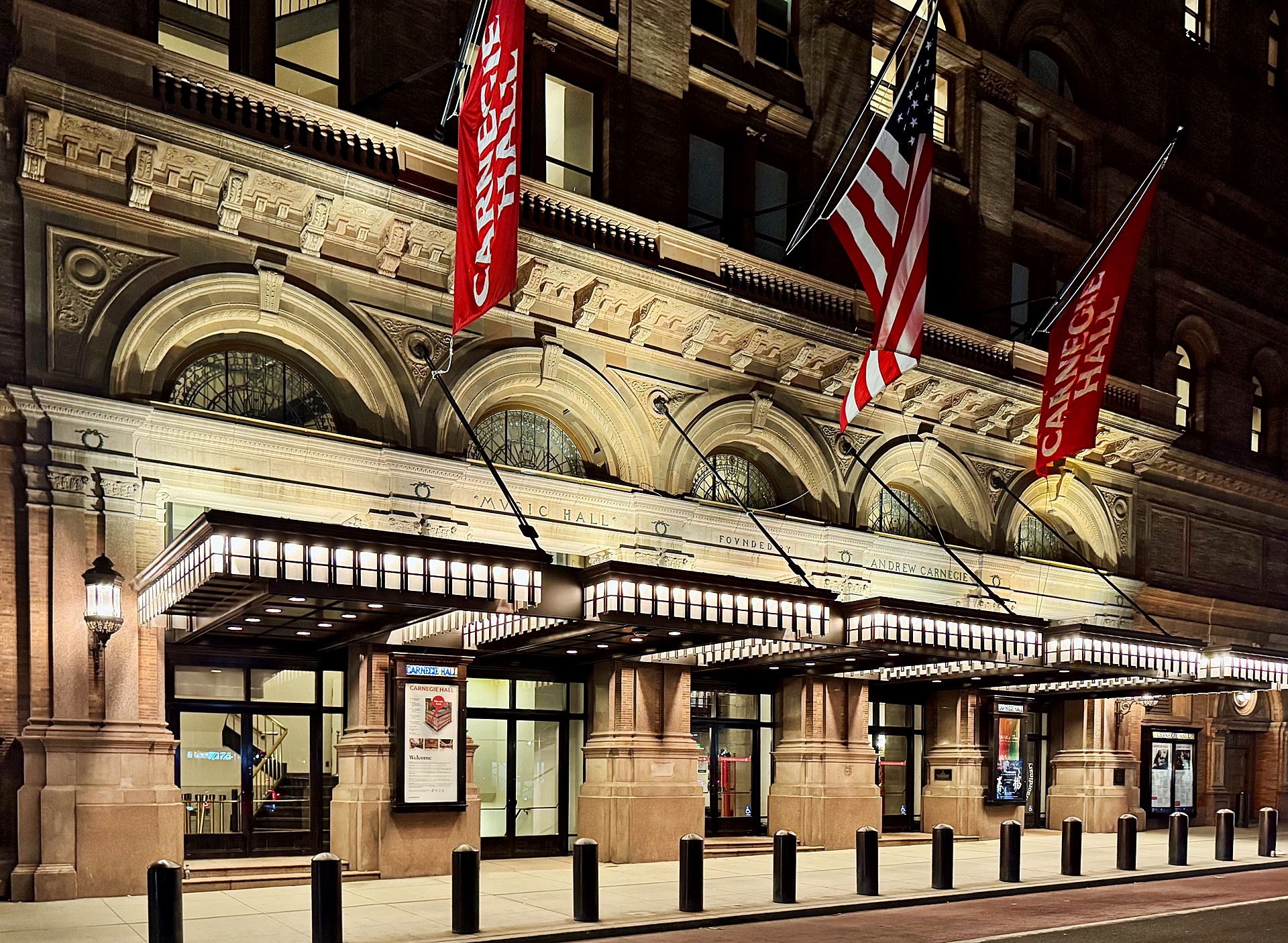 The program took place in Zankel Hall at Carnegie Hall in New York City.