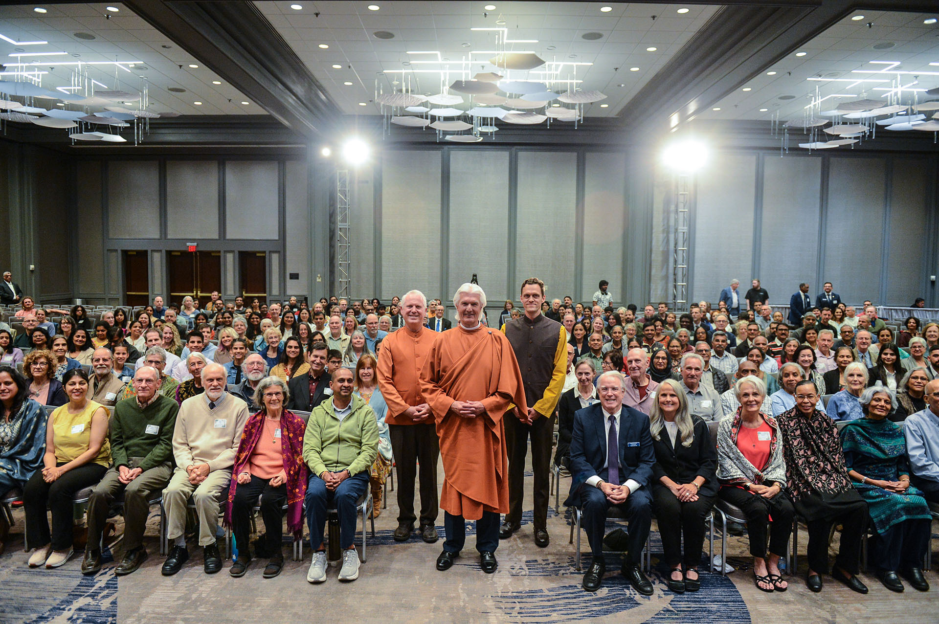 Brother Chidananda and the monks accompanying him from the SRF Mother Center pictured with those in attendance in Atlanta at the close of the program