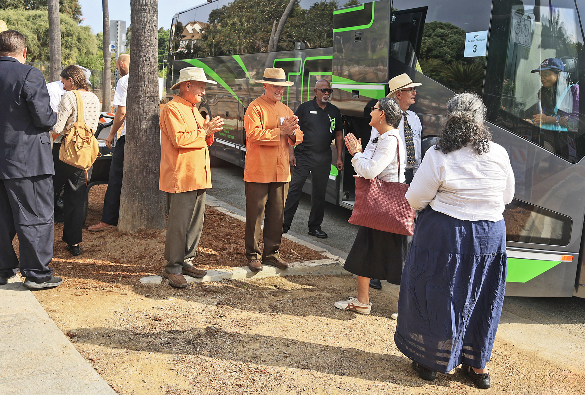 Brothers Vajrananda and Asimananda meet arriving guests at Encinitas.