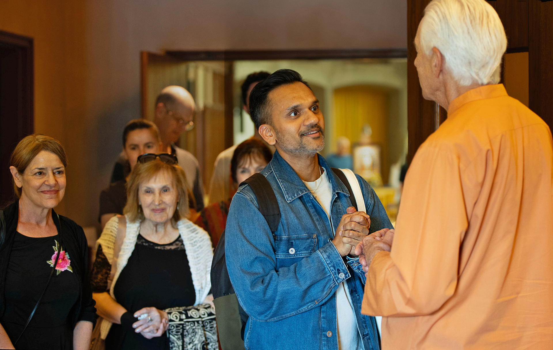 Brother Balananda greets participants at the end of the retreat...