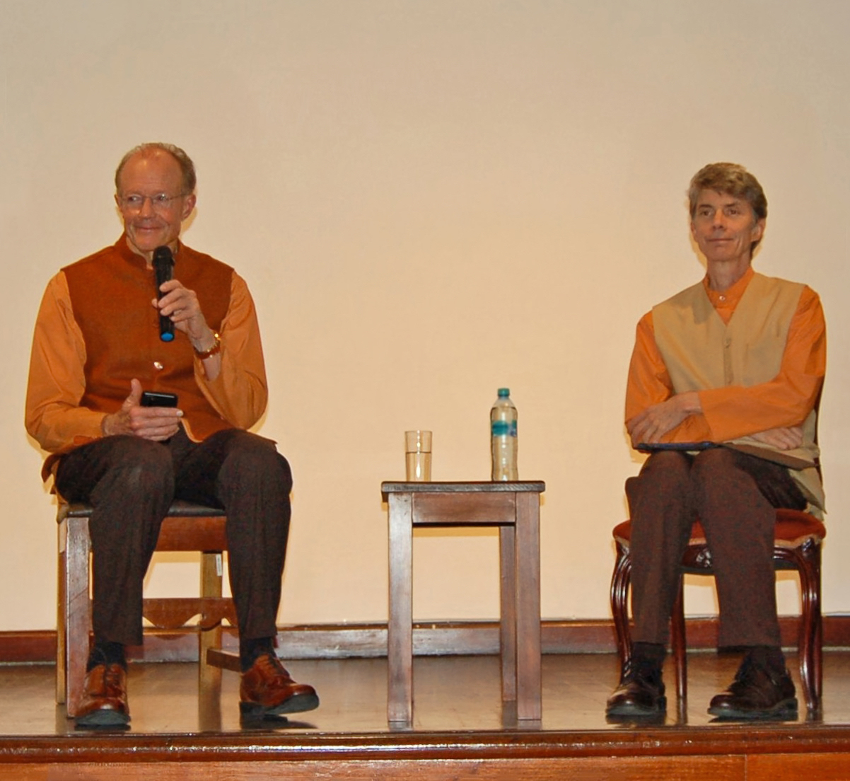 ...where they conducted meditations and gave inspirational classes. Here Brother Prafullananda and Brother Dhruvananda give a joint satsanga.