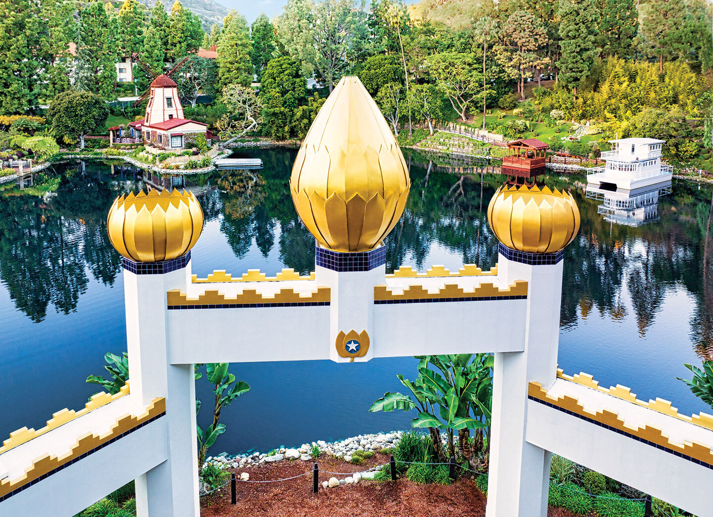 Lake Shrine Temple Retreat Webpage 4x3
