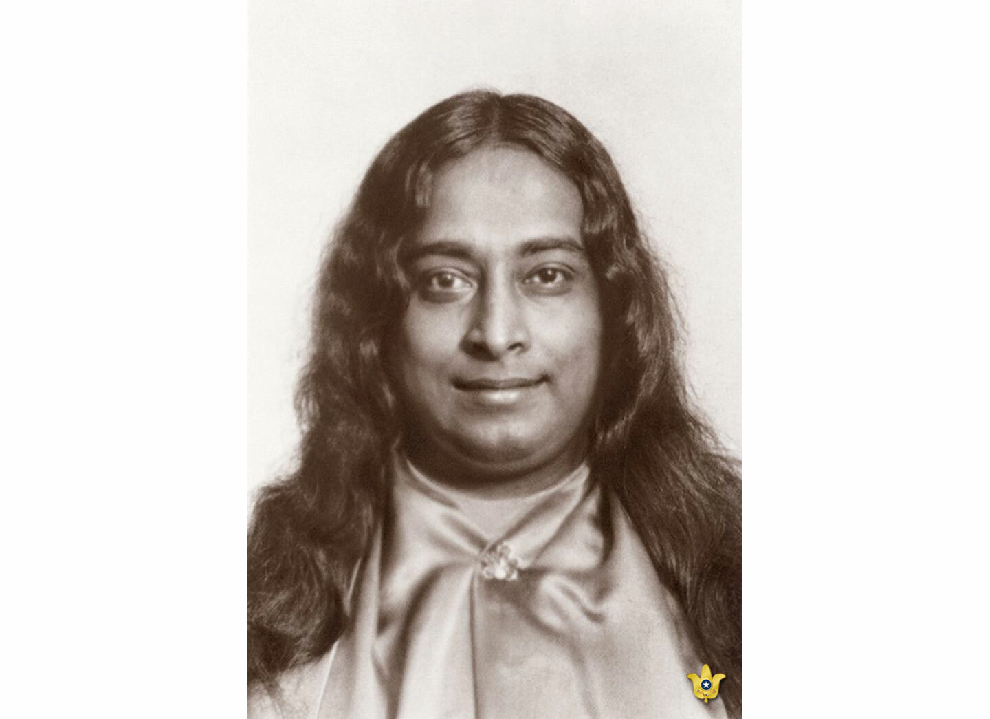paramahansa yogananda washington dc 1927 4x3 white background gold lotus