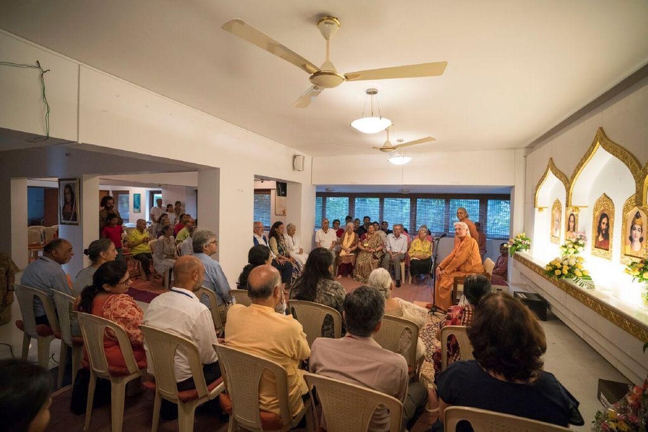 Brother Chidananda In Mumbai For Blog November 9 Meeting With Volunteers