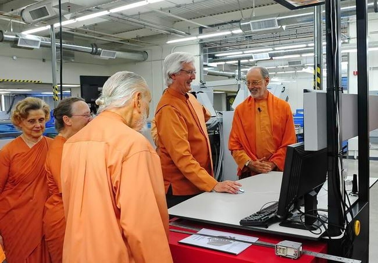 Srf Dedicates New Press And Bindery Equipment 5