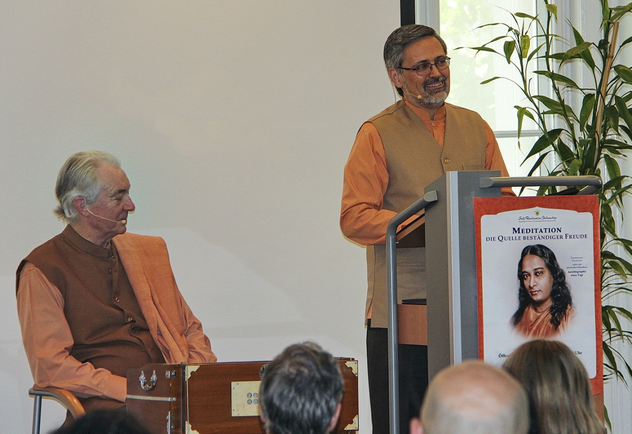 Vienna Satyananda Saralananda 2019