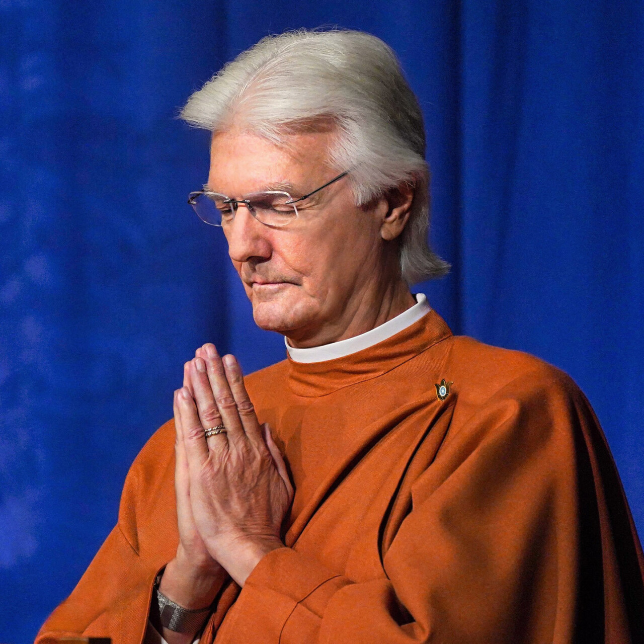 Brother Chidananda Praying Livestream About Lake Shrine