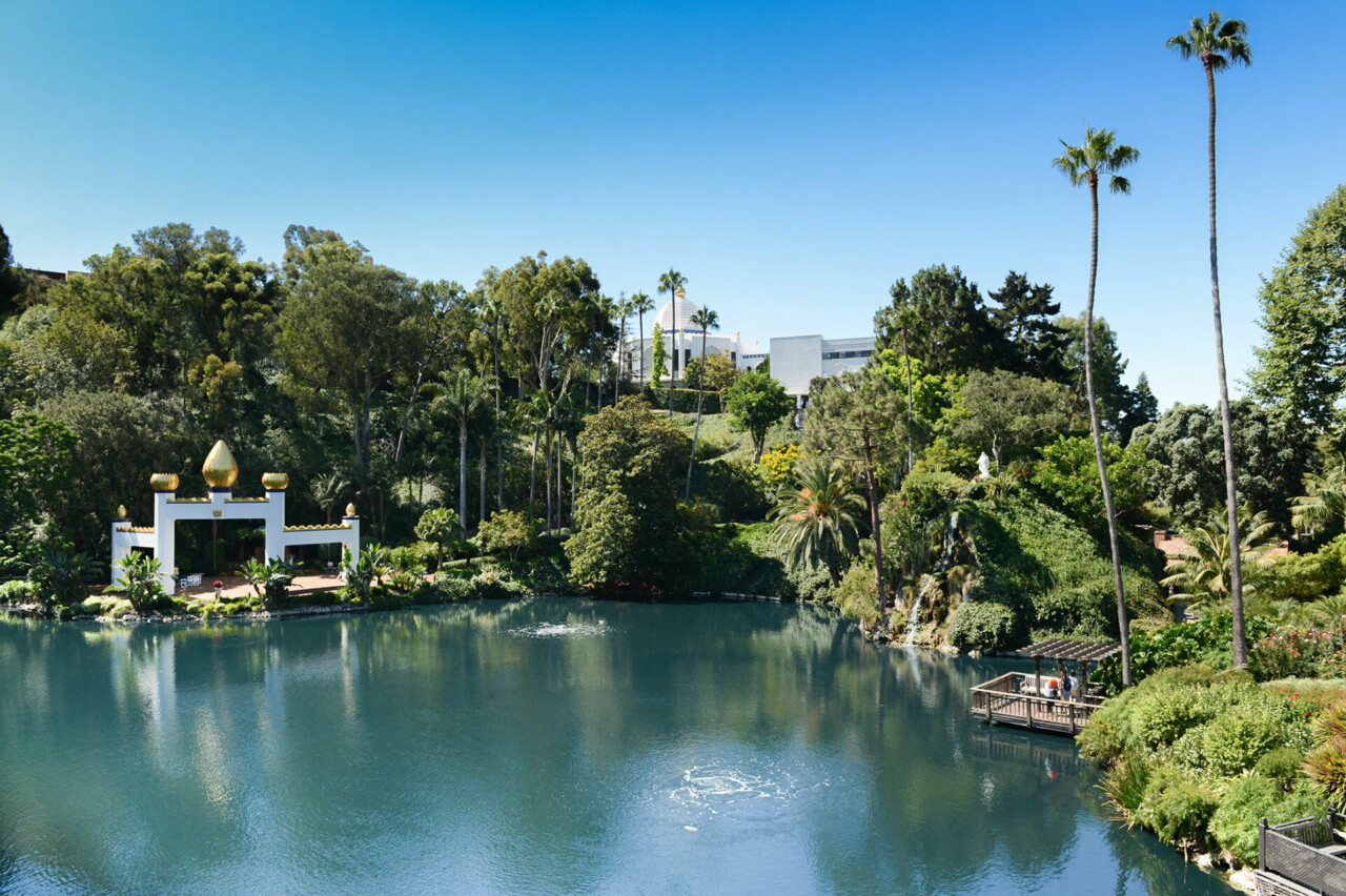 Lake Shrine Temple 2