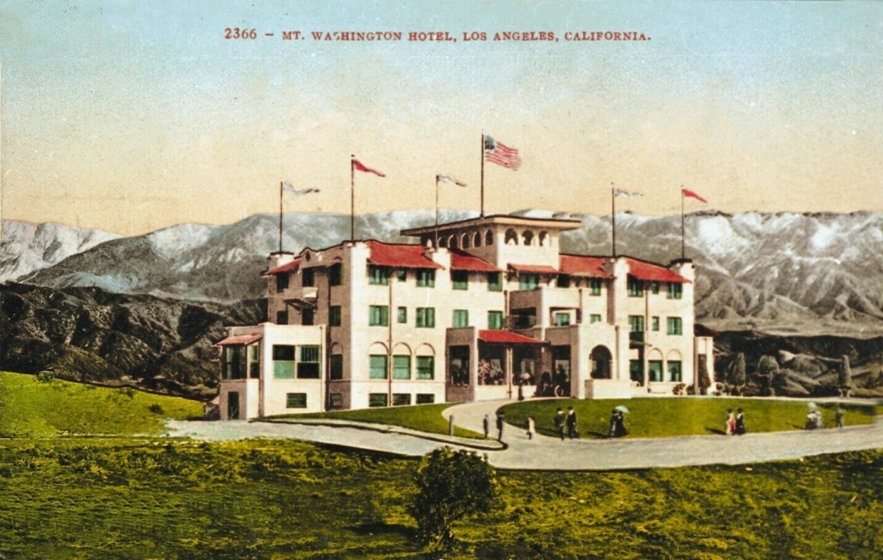 Mt Washington Hotel circa 1909