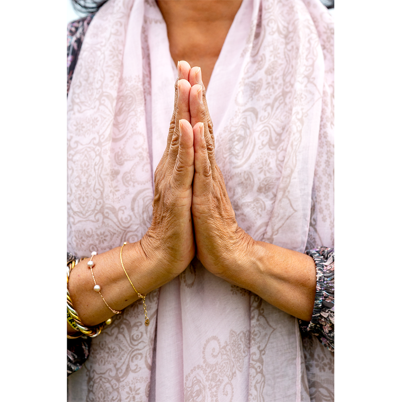 Prayer Hands Venezuela Earthquake blog no bg