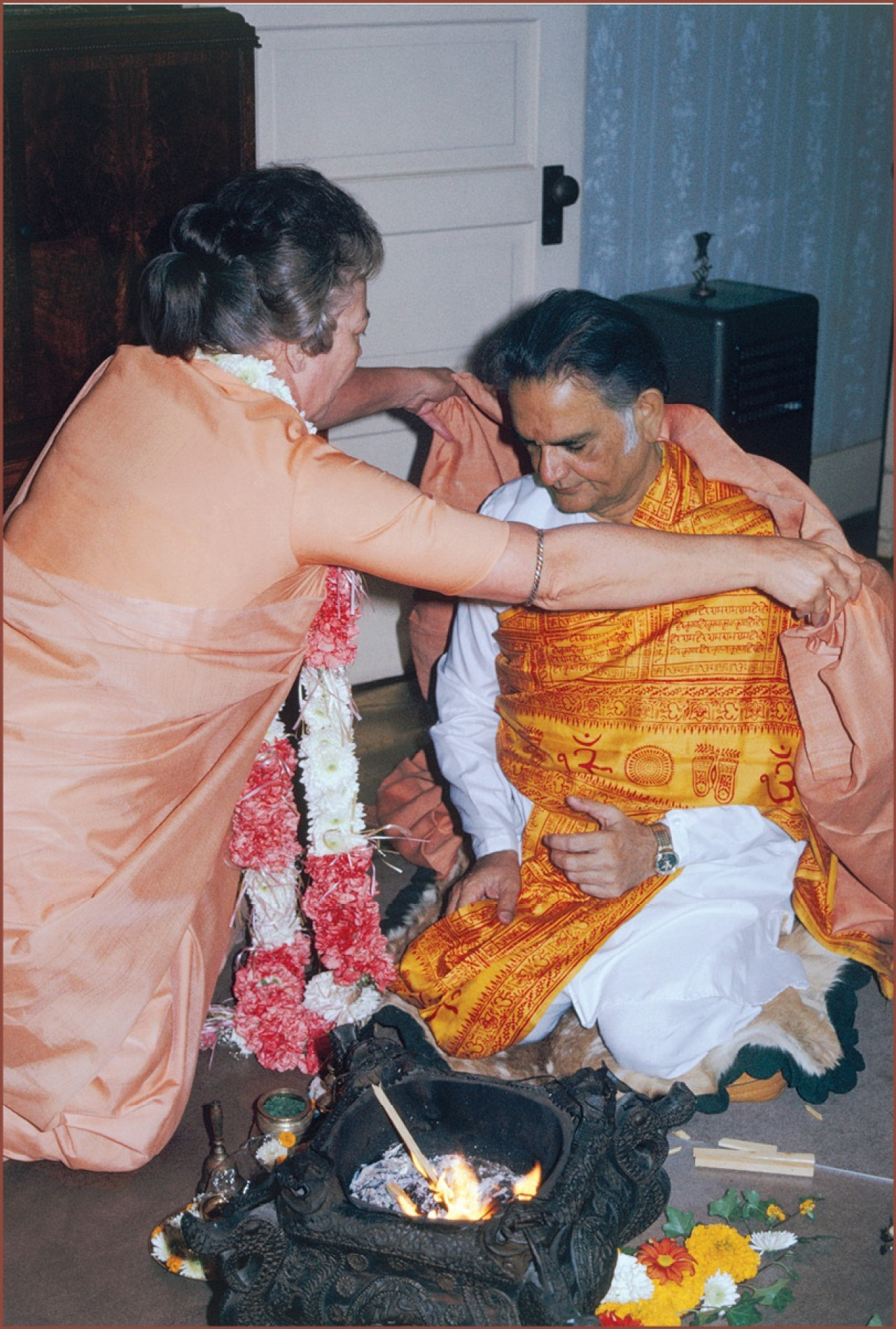 Sannyas Sri Daya Mata And Shyamananda