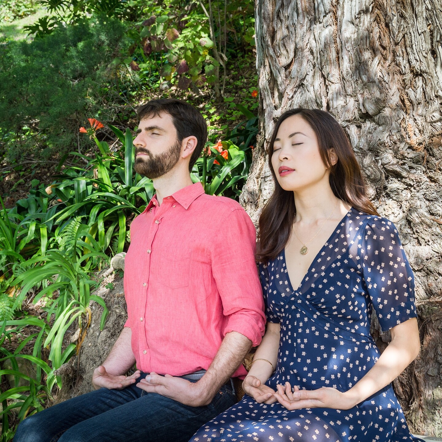 Couple Meditating 2491 201120 154916