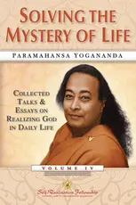Solving The Mystery of Life Front Cover English