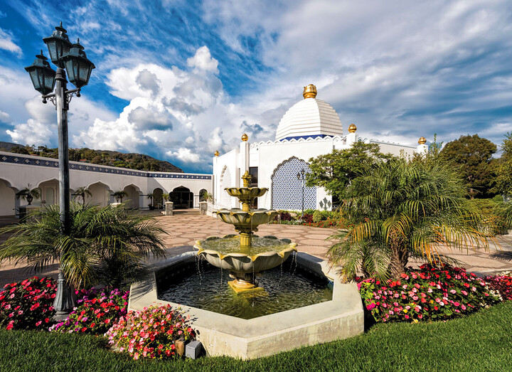 Lake Shrine Temple Blog 4x3